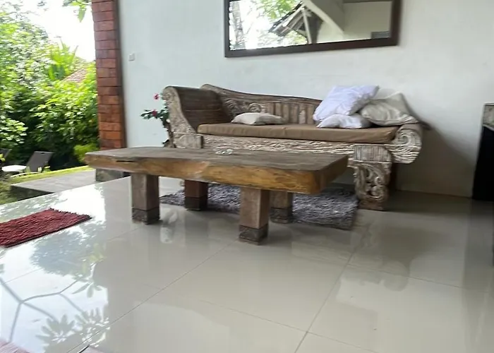 Pranajaya Loka Villa *